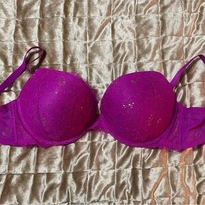 Victoria's Secret Purple Underwire Bra with Adjustable Straps
